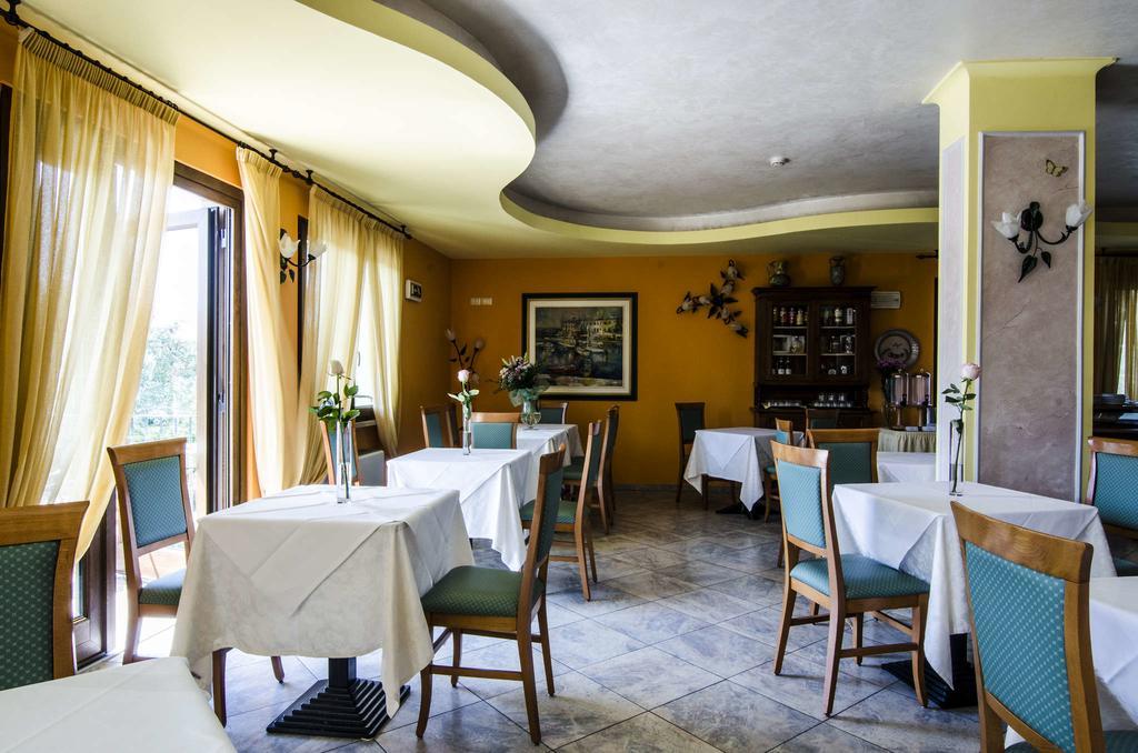 Hotel Smeraldo Lazise Exterior foto